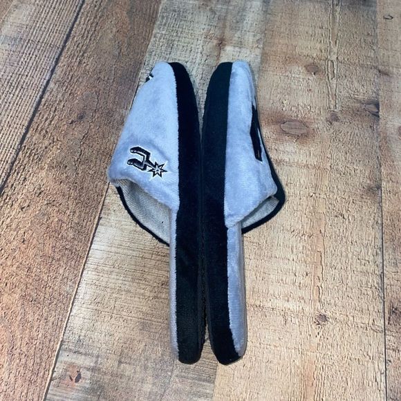 Men's San Antonio Spurs Colorblock Slide Slippers - Picture 8 of 10